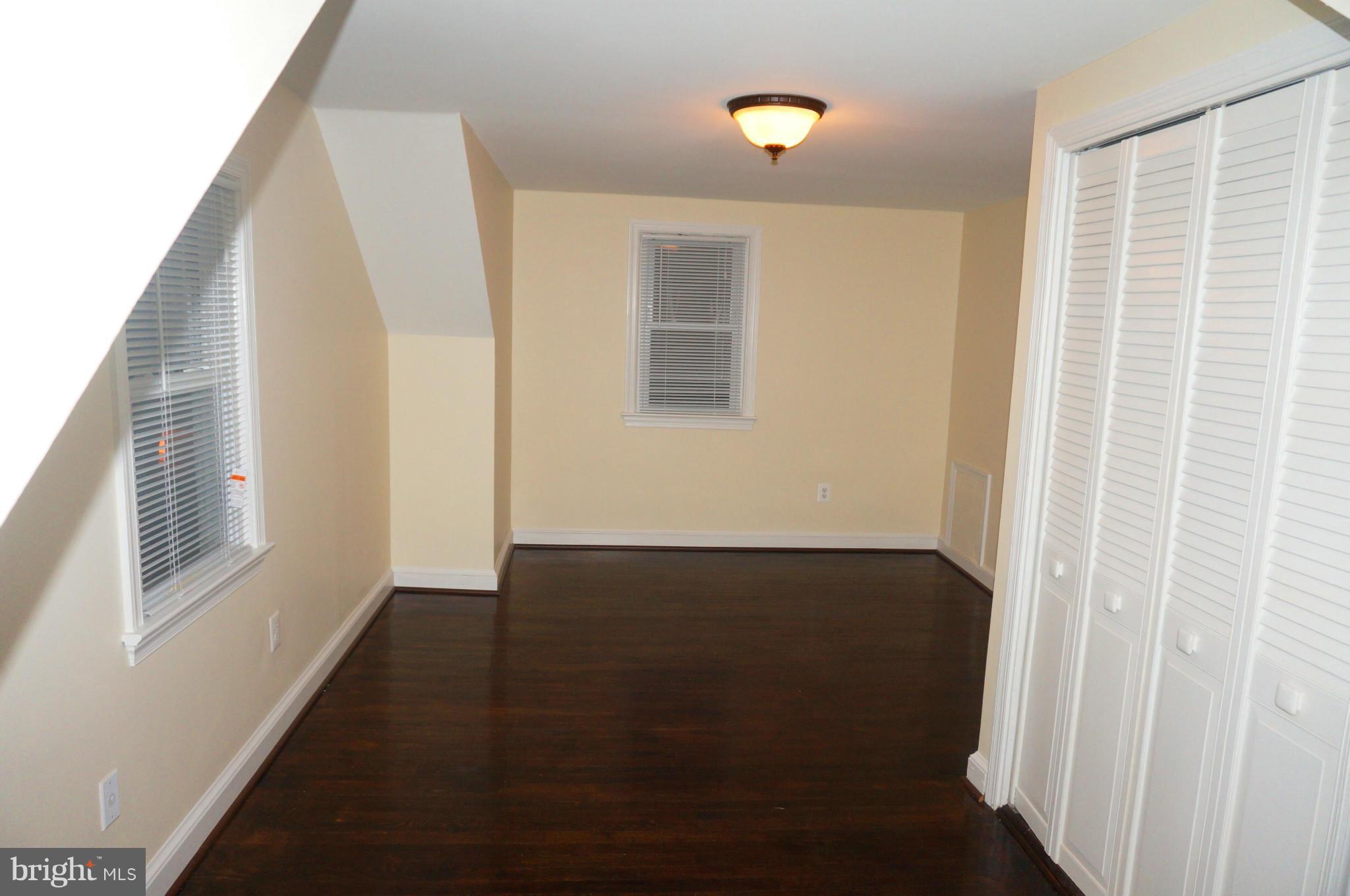 ROGERS HEIGHTS - Residential