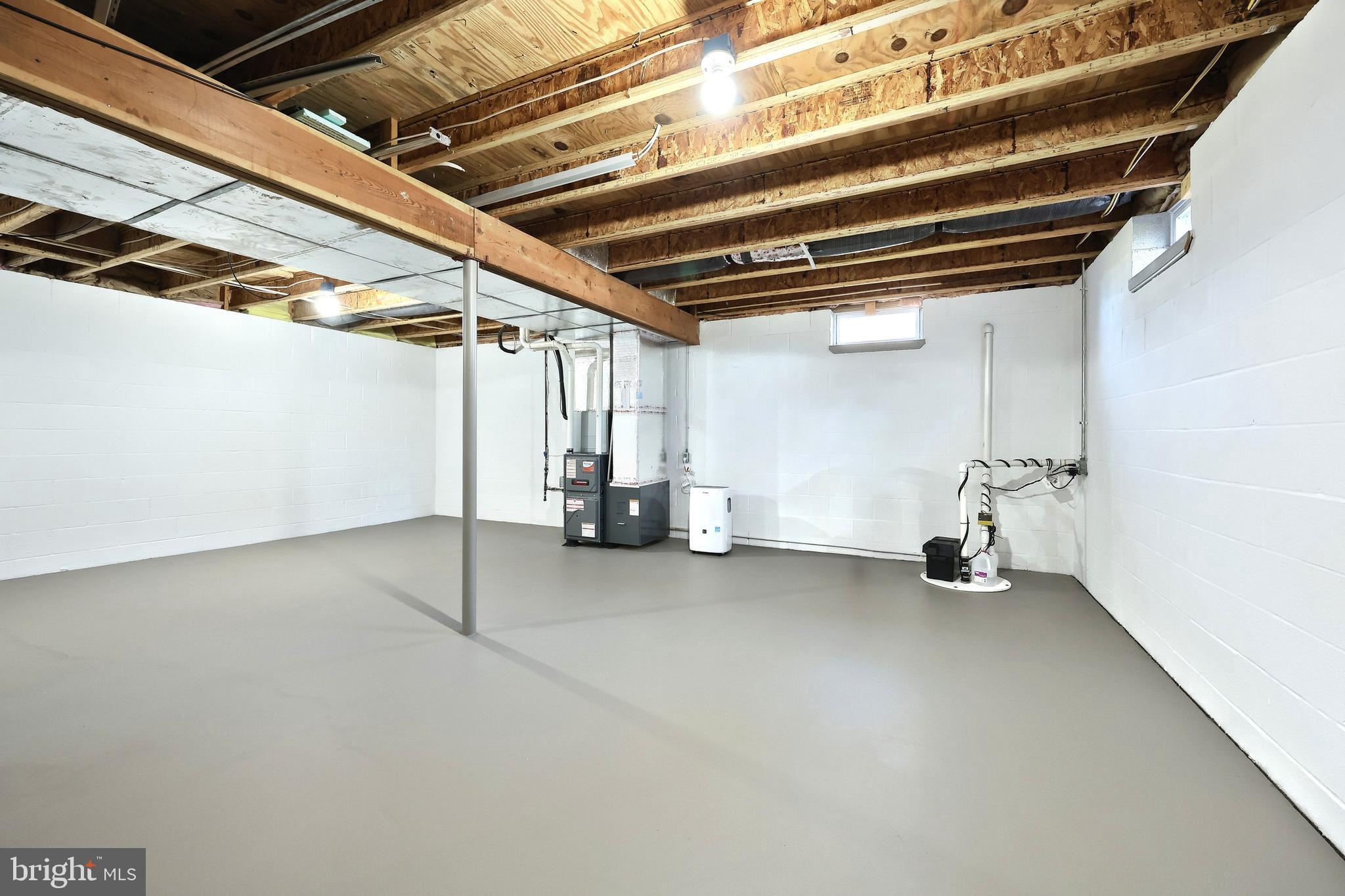 LAKE MEADE - Residential