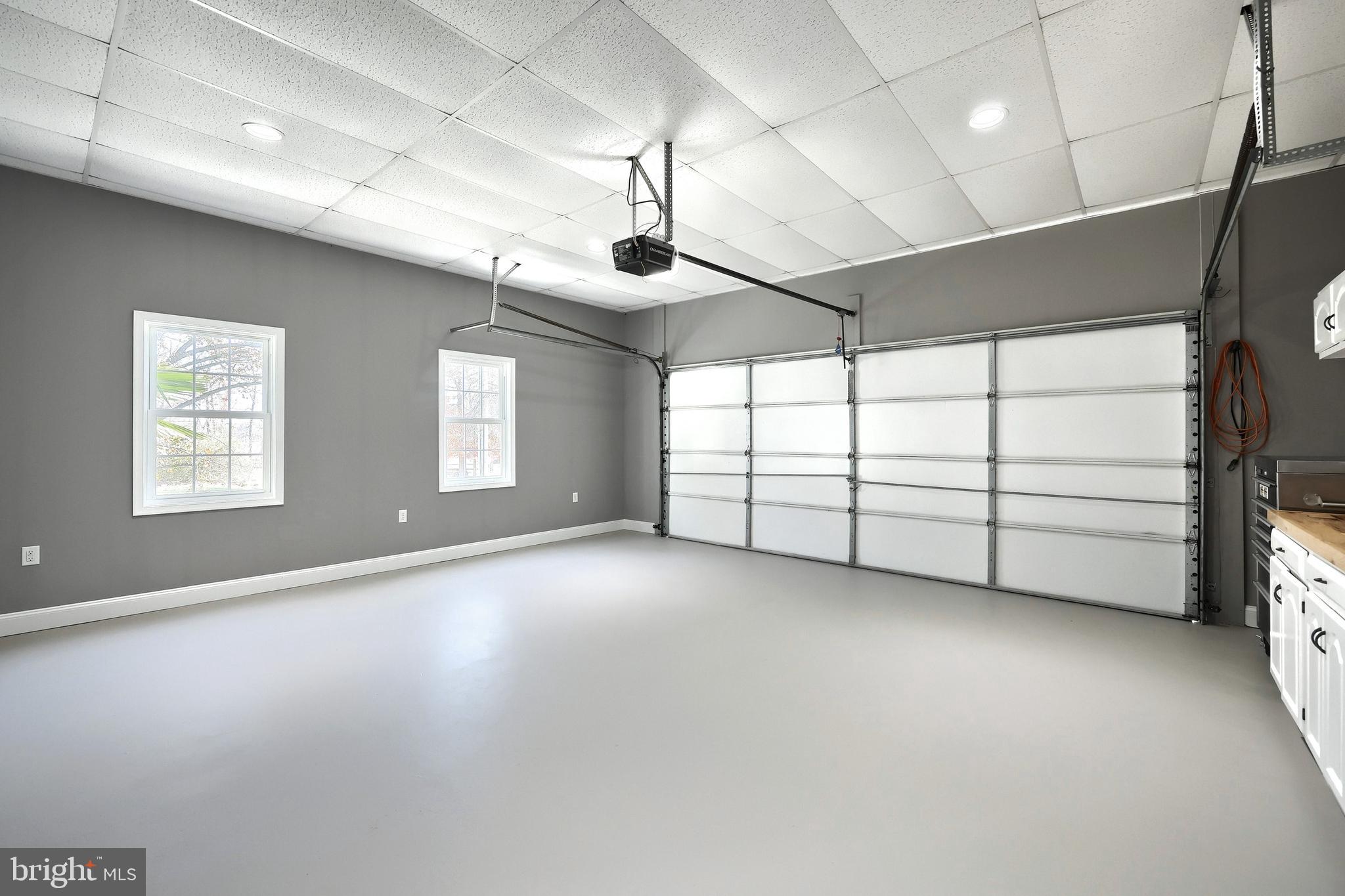 LAKE MEADE - Residential