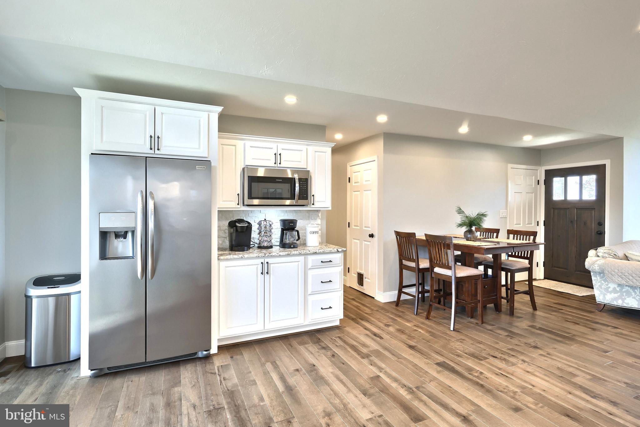 LAKE MEADE - Residential