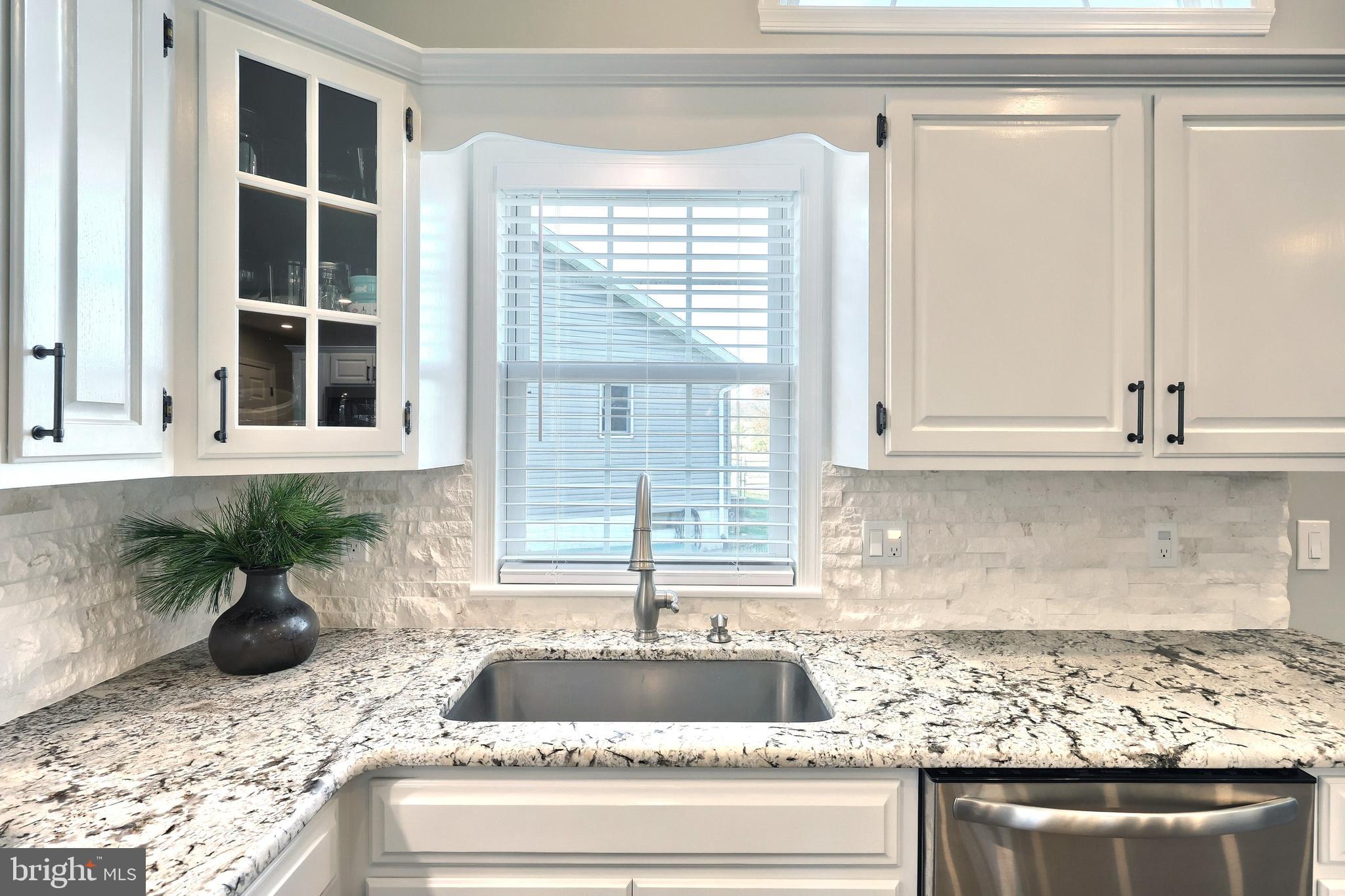 LAKE MEADE - Residential