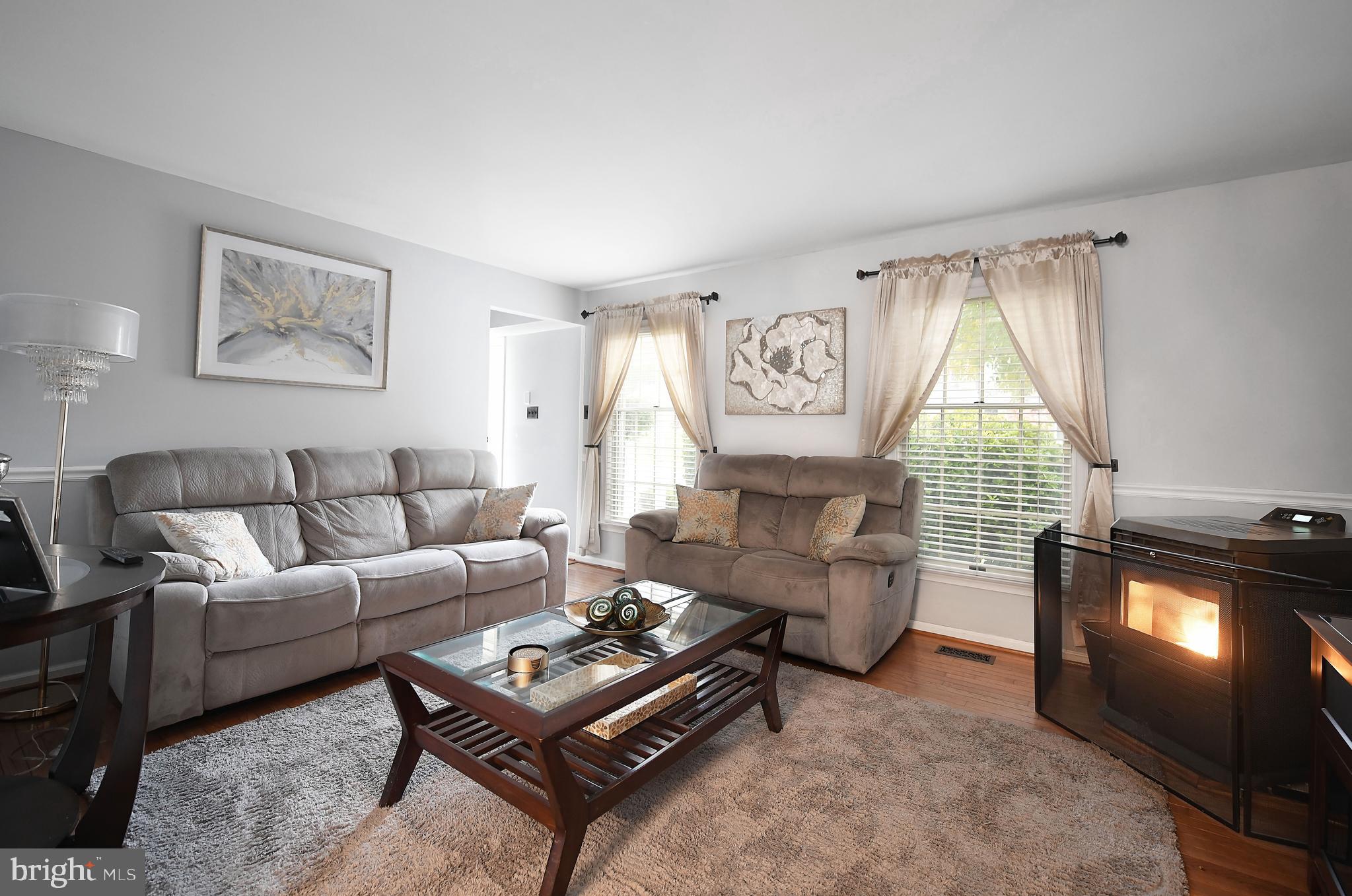 CONSTANT FRIENDSHIP - Residential