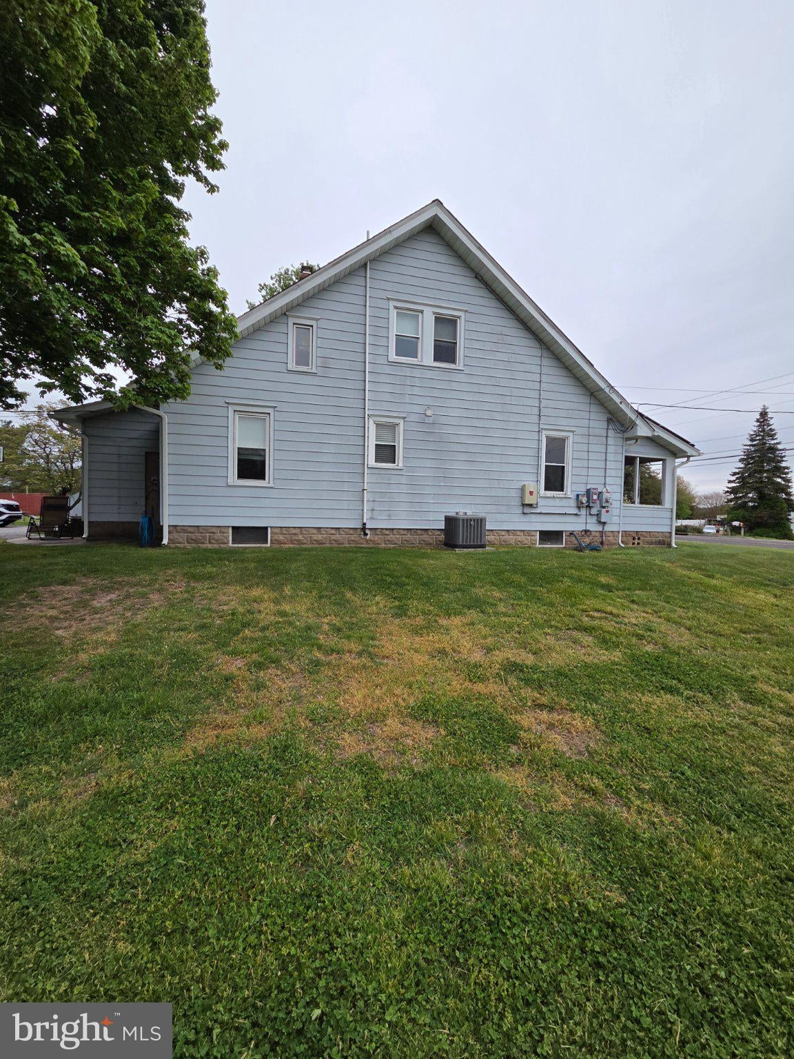 894 MAIN ST CANTON STREET