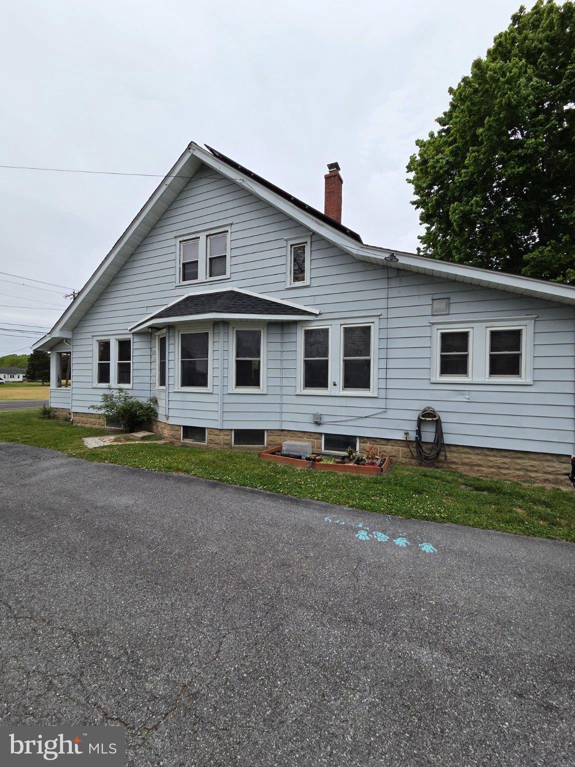 894 MAIN ST CANTON STREET