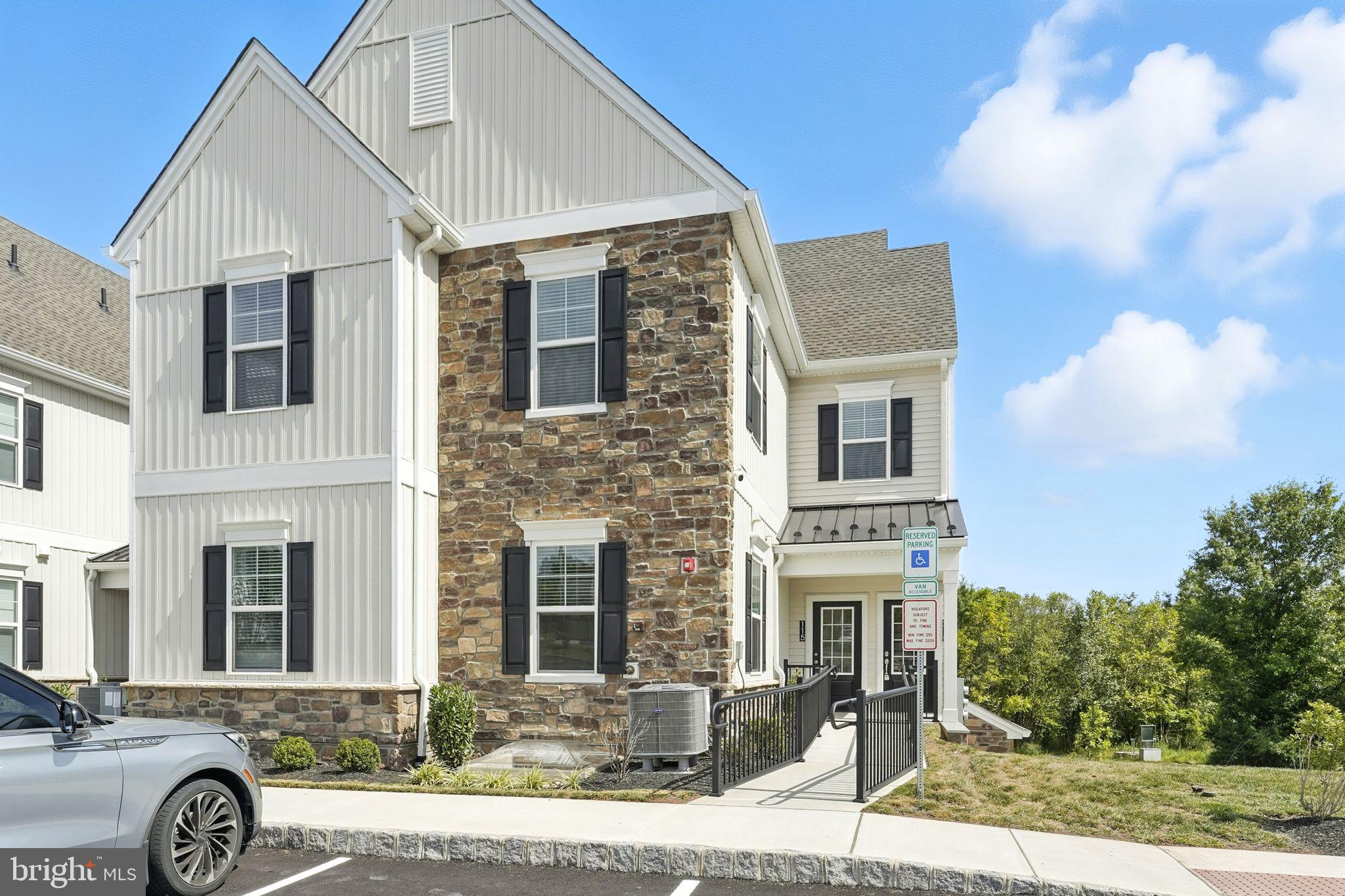 At Creekside, our apartments are designed to exceed your expectations. We offer spacious and thoughtfully designed floor plans to suit your lifestyle. Each apartment features:
Living Spaces That Inspire: Open-concept floorplans offering 1,350 sq. ft. of living space, 2 bedrooms, and 2 bathrooms
Modern Amenities: Enjoy the convenience of stainless steel appliances, designer LVP, quartz countertops, in-unit washer and dryer, and contemporary fixtures and finishes throughout
Private Patios & Balconies: Take in the fresh air and serene surroundings right from your own private outdoor space
Ideal Location for Easy Living
Beyond the doors of your new home, you’ll find a vibrant community that enhances your daily life. This convenient location offers quick access to shopping centers, parks, dining, entertainment, and major commuter routes. At Creekside, you’ll enjoy:
Skippack Village: Only minutes away from the excitement and charm of Skippack Village
Top-Rated Schools: Residents will enjoy living within the highly-regarded Souderton Area School District
Commuter Convenience: Less than a mile from the PA Turnpike Lansdale interchange and offers close proximity to Routes 73, 113, and 309