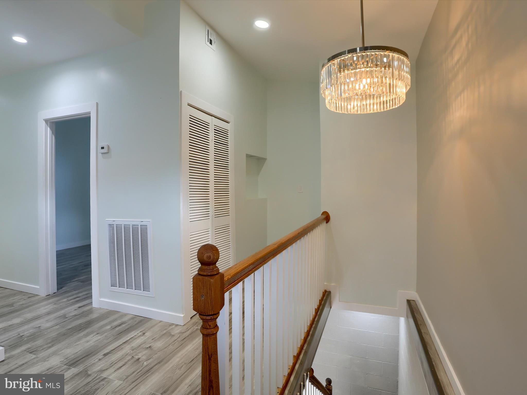 GRANTVILLE - Residential