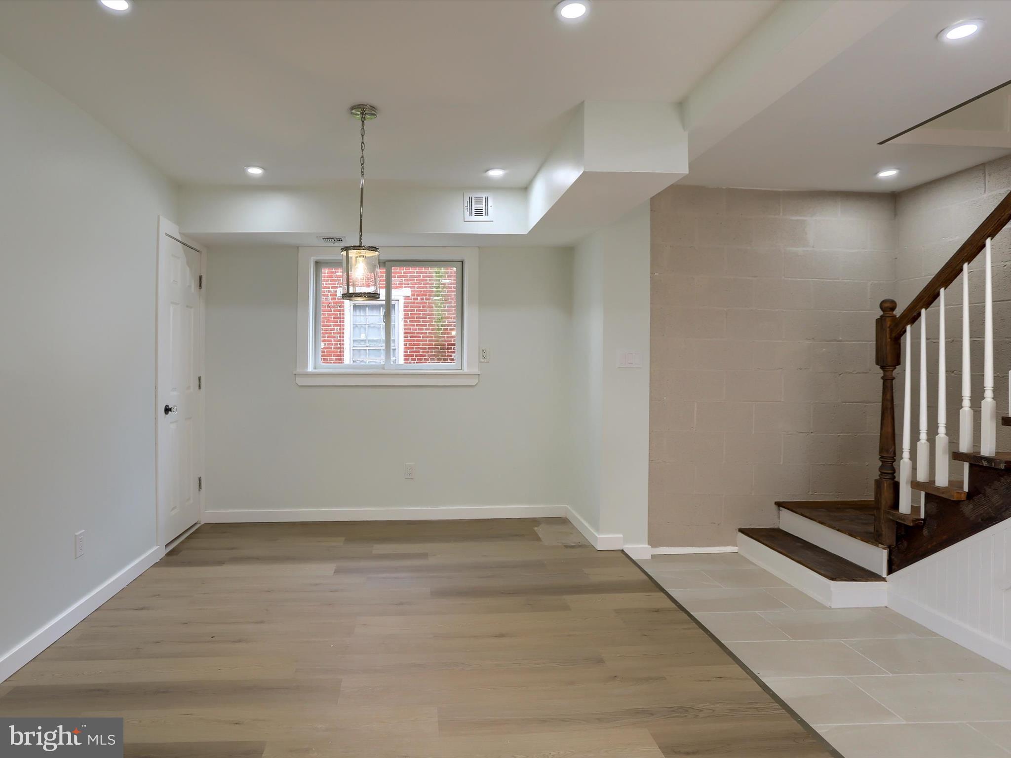 GRANTVILLE - Residential