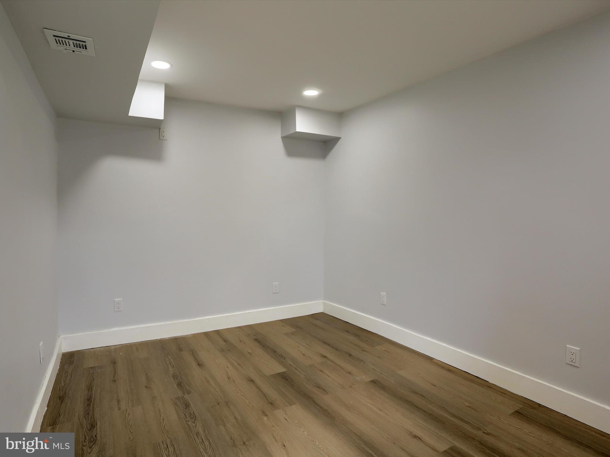 GRANTVILLE - Residential