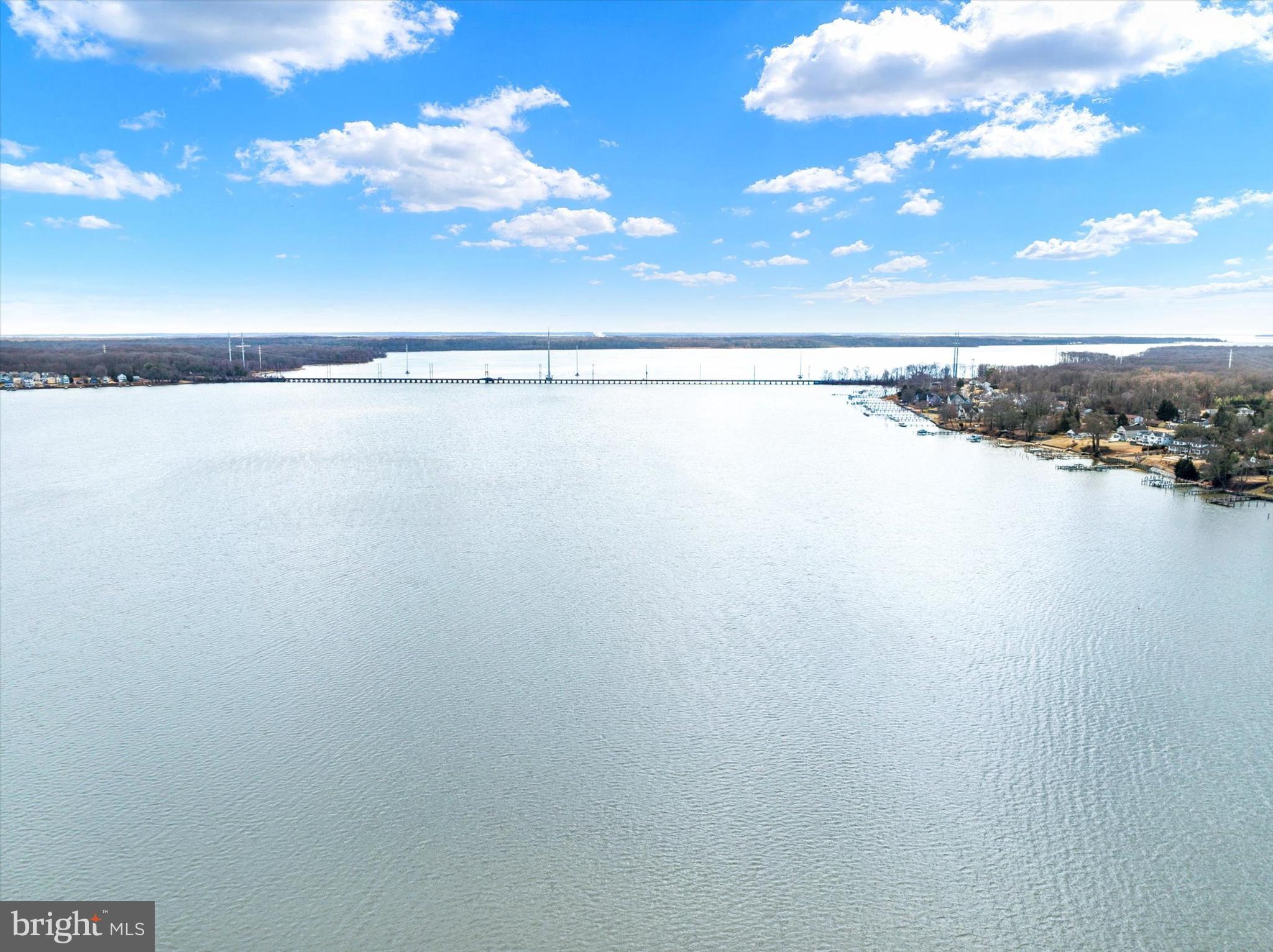 WILLOUGHBY BEACH - Residential