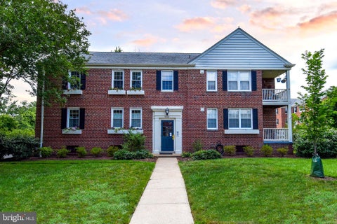 Condo For Rent - 6624 E Wakefield Drive #B1<br/> ALEXANDRIA, VA 22307