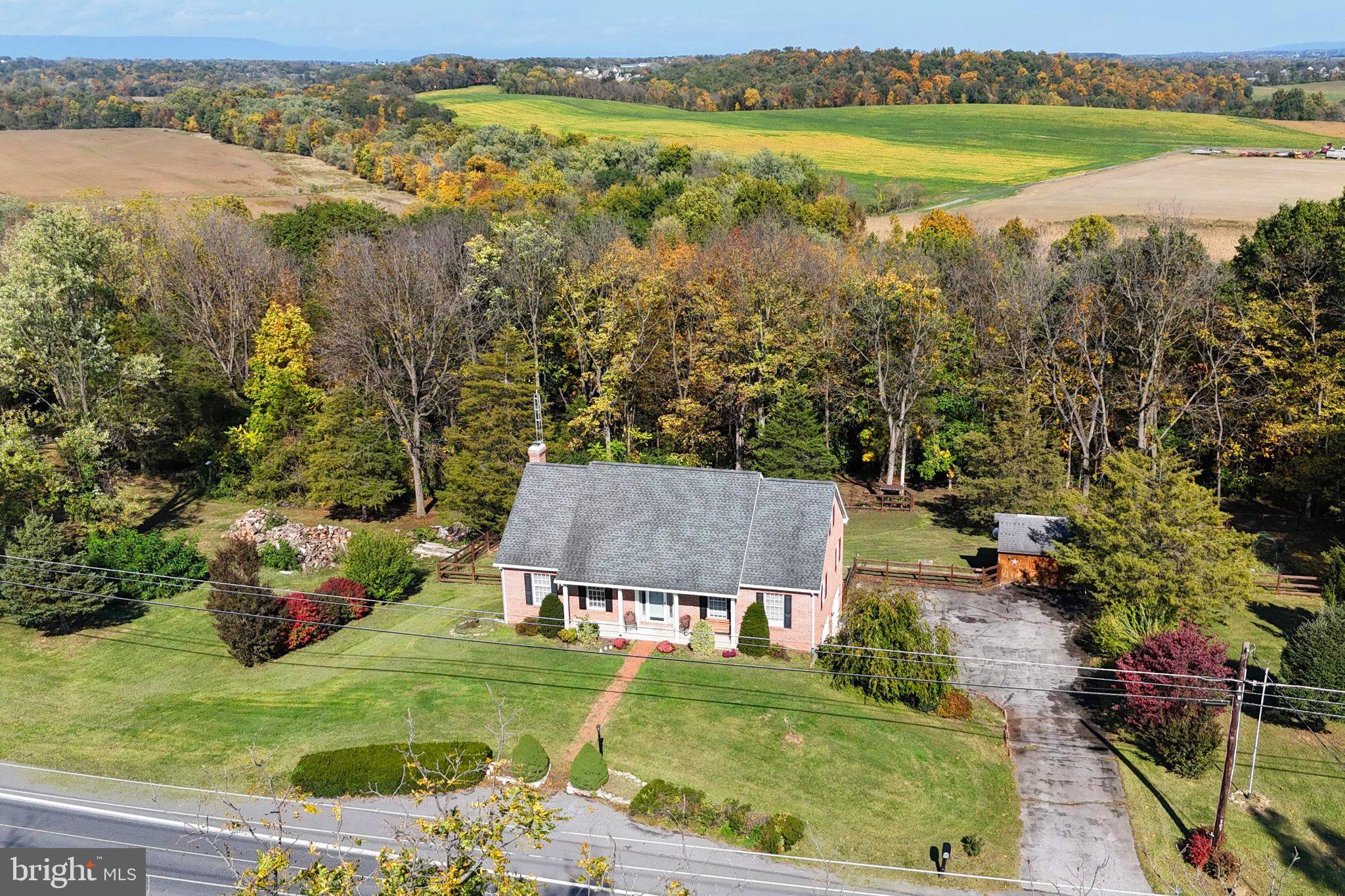 2951 BUCHANAN TRAIL WEST