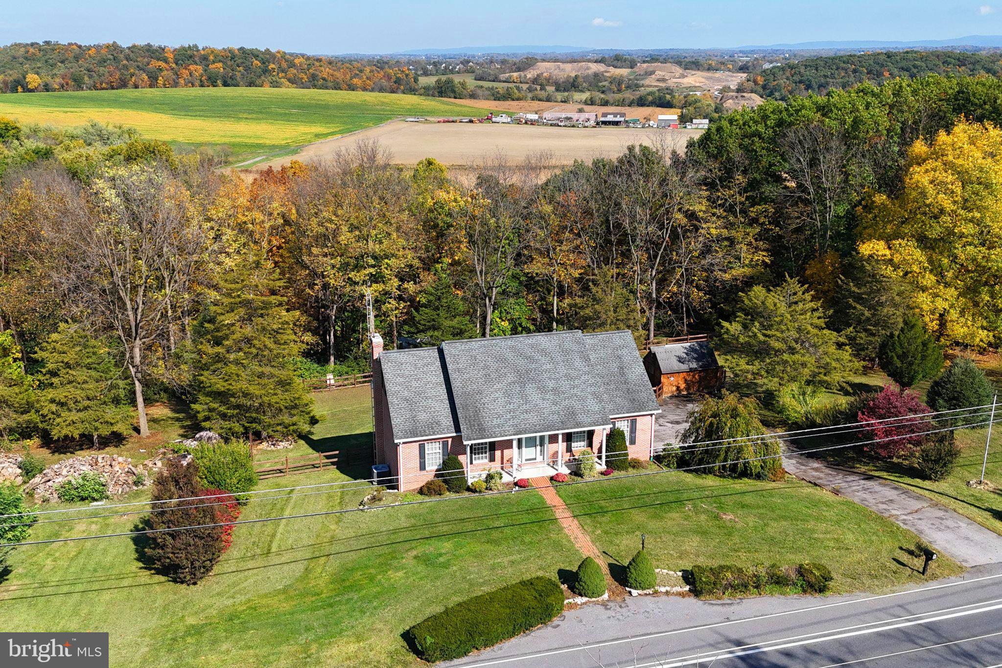 2951 BUCHANAN TRAIL WEST