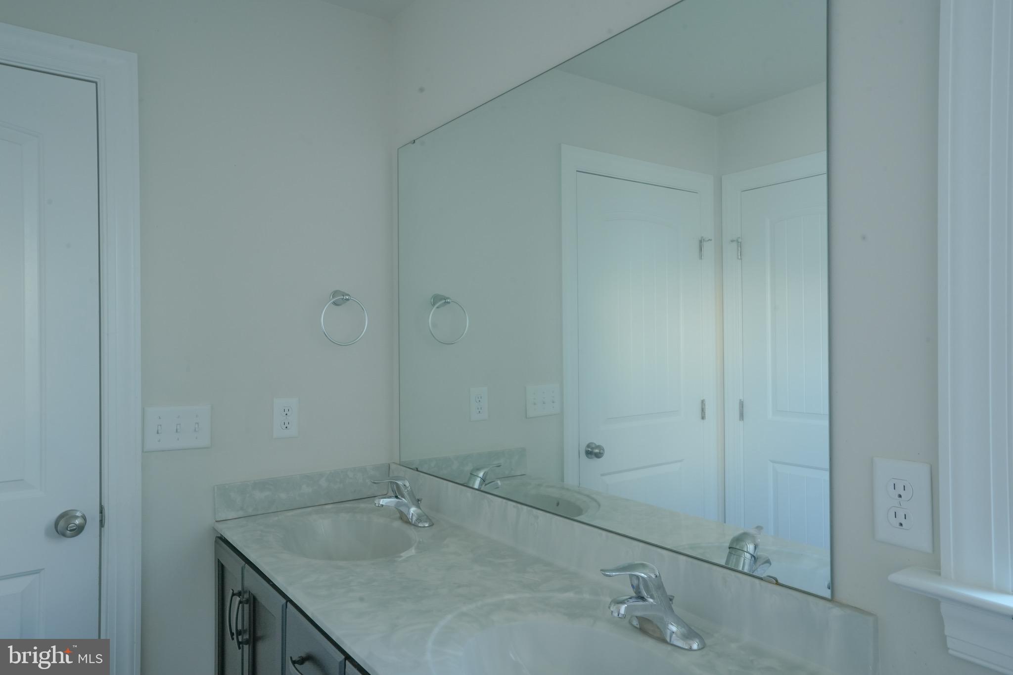 MILLWOOD HOMES AT BENNETT RUN - Residential