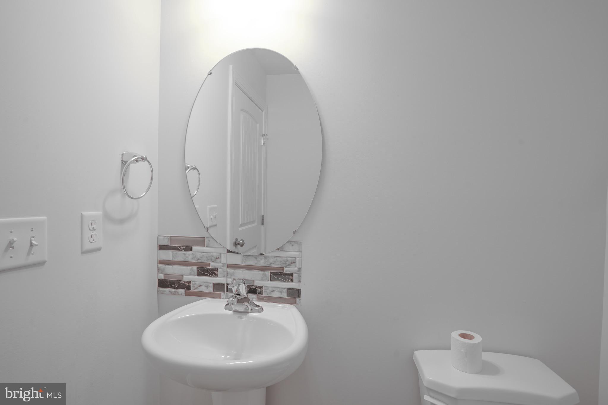 MILLWOOD HOMES AT BENNETT RUN - Residential