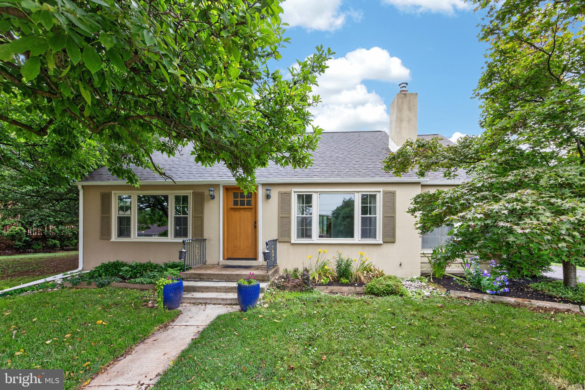 339 E LINFIELD TRAPPE ROAD