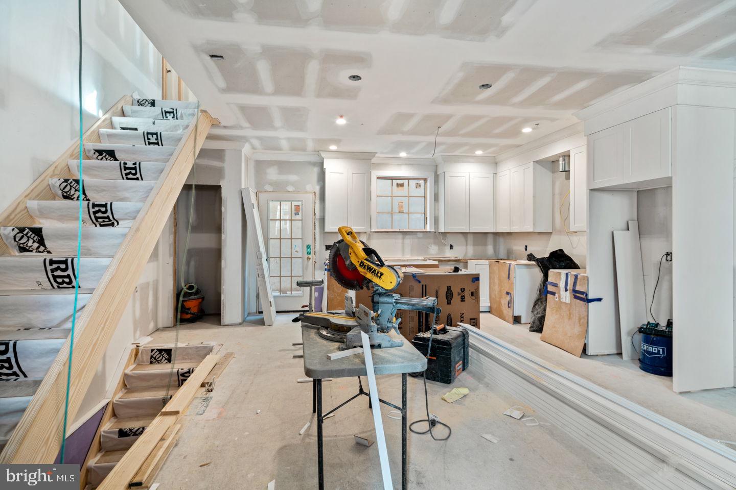 BELLA VISTA - Residential