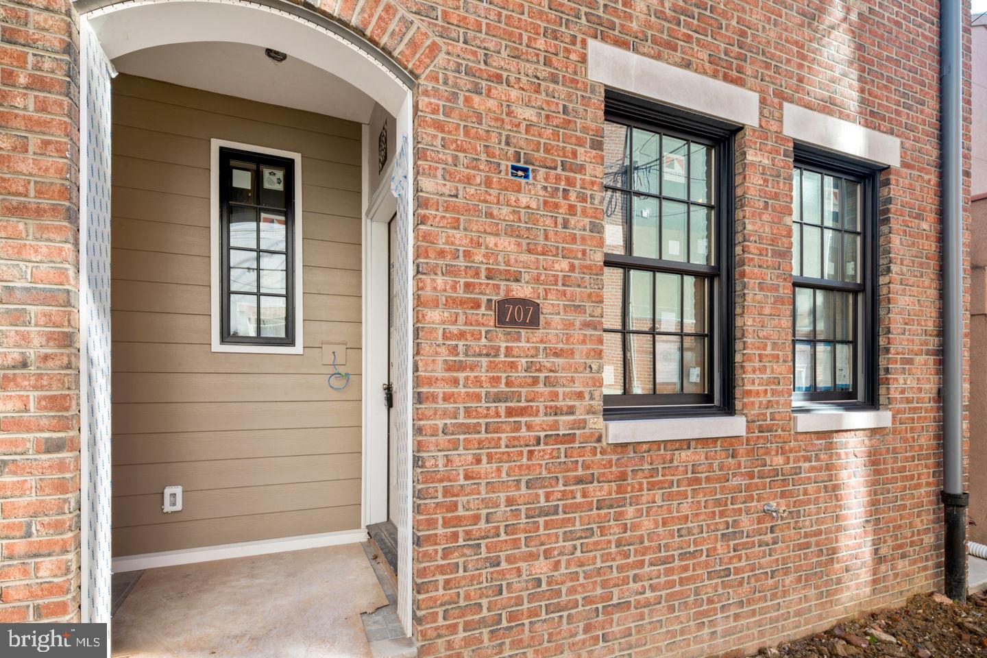 BELLA VISTA - Residential