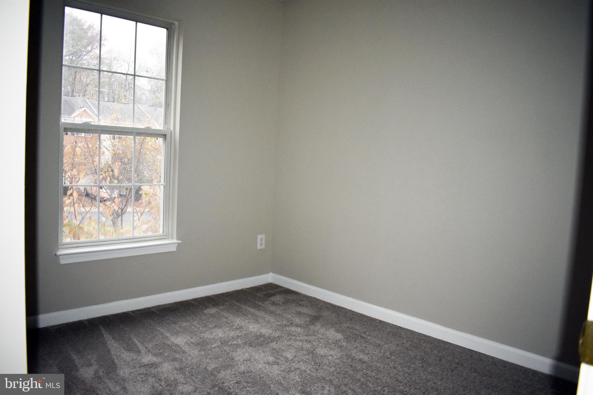 RIVERSIDE VILLAGES - Residential