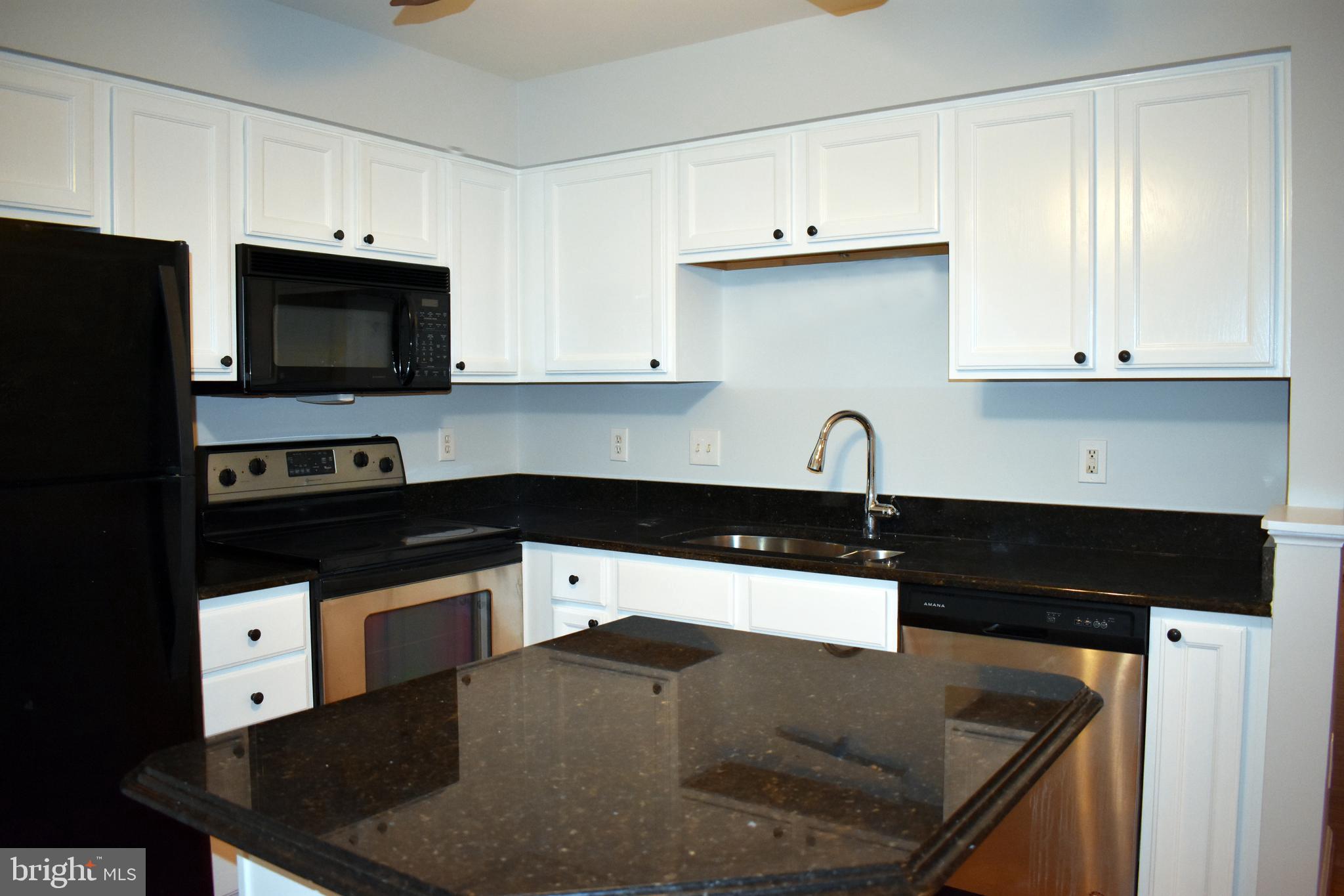 RIVERSIDE VILLAGES - Residential