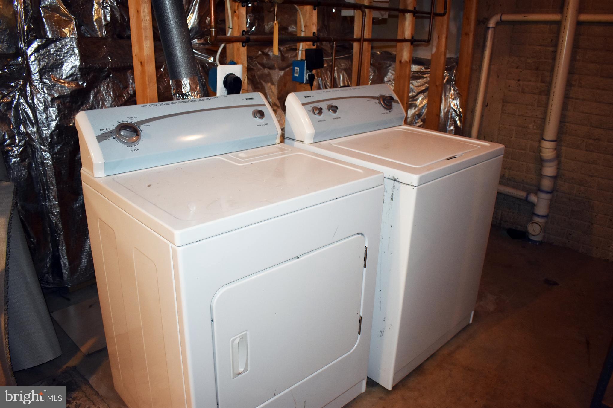 RIVERSIDE VILLAGES - Residential