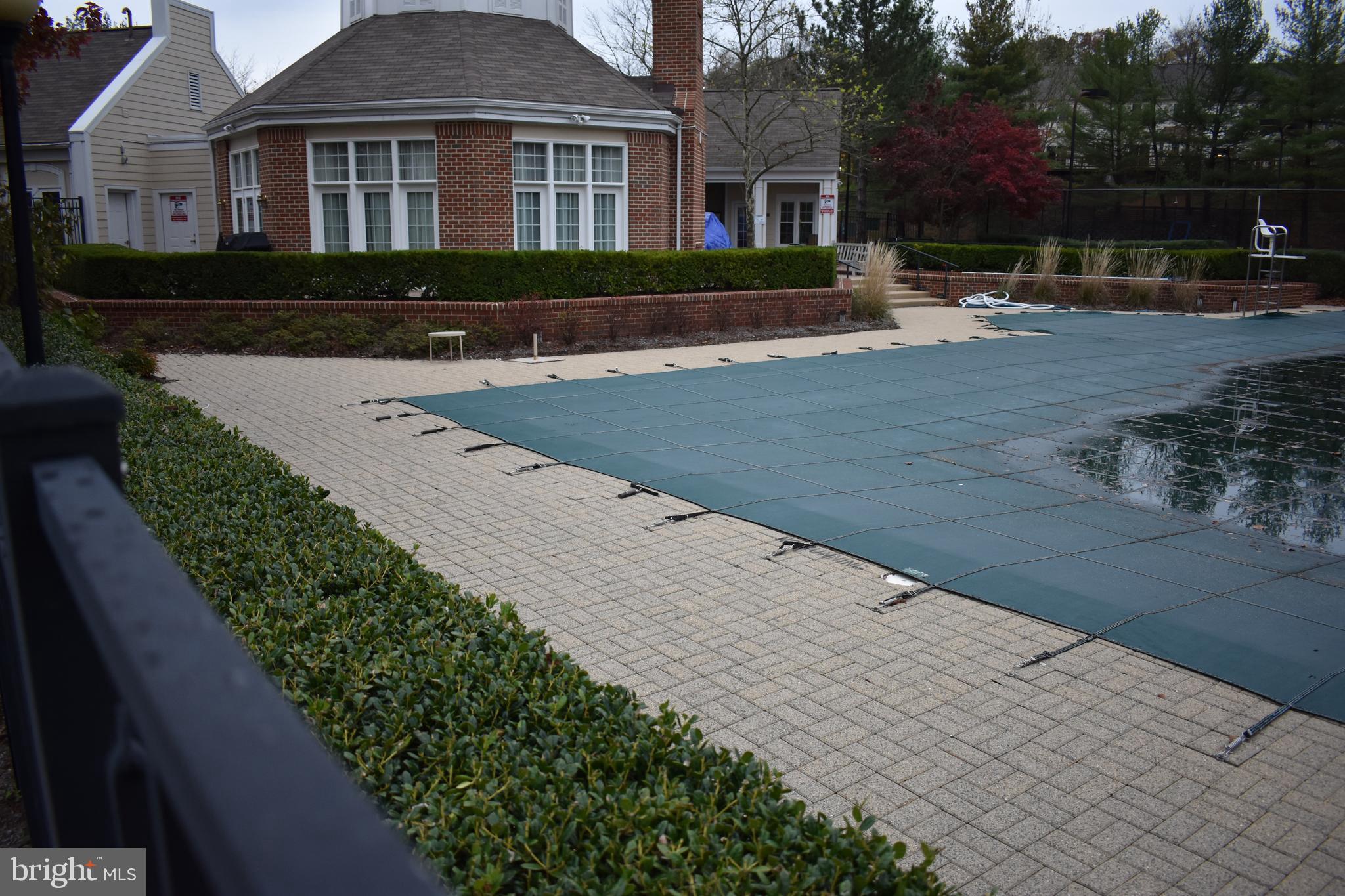 RIVERSIDE VILLAGES - Residential