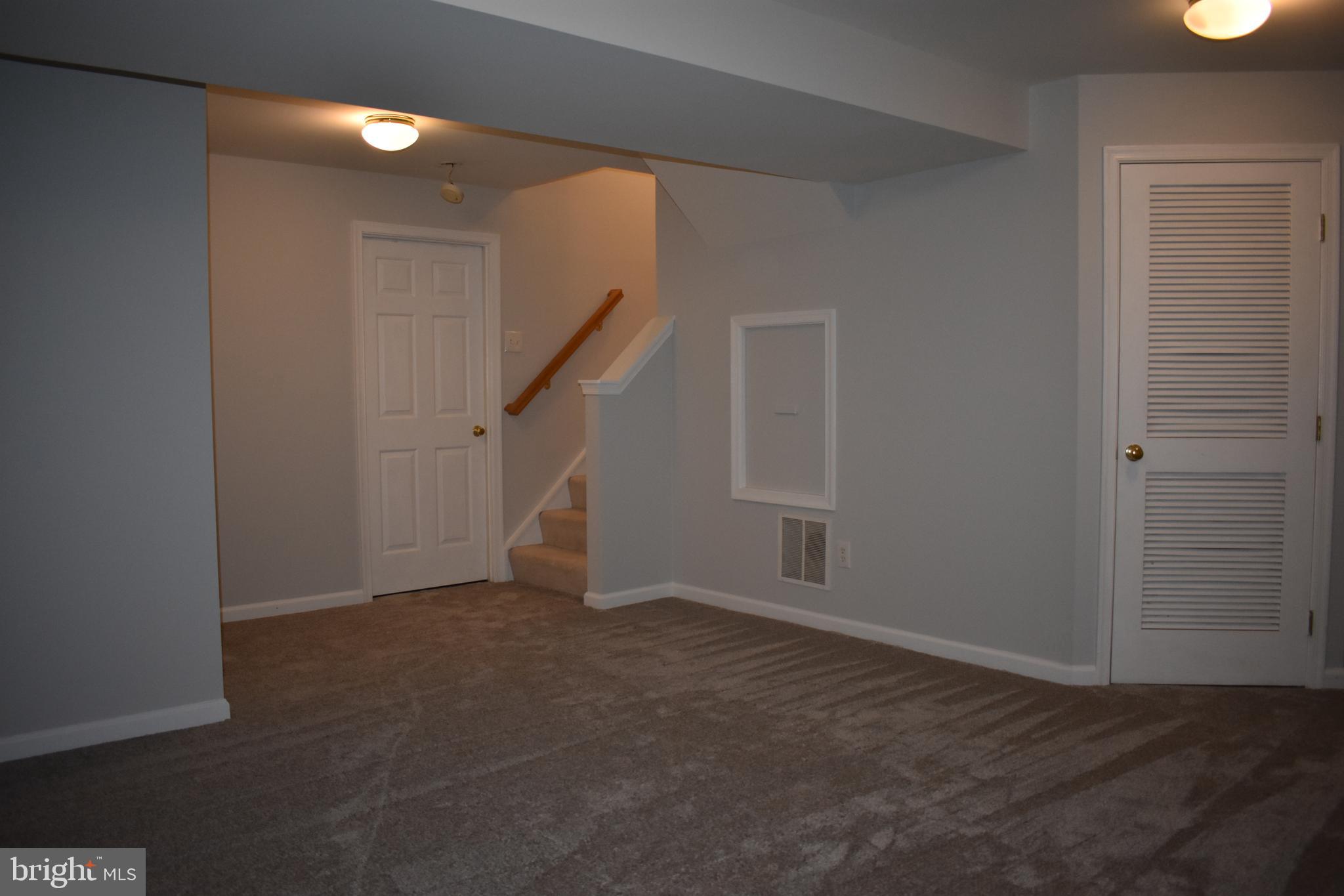 RIVERSIDE VILLAGES - Residential