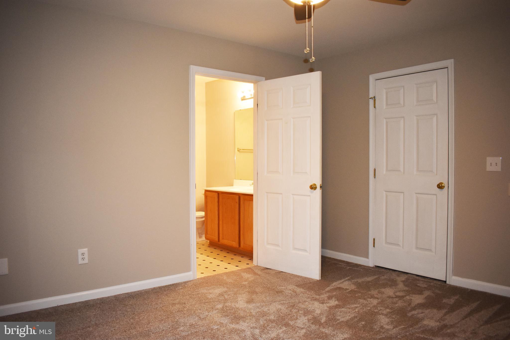 RIVERSIDE VILLAGES - Residential