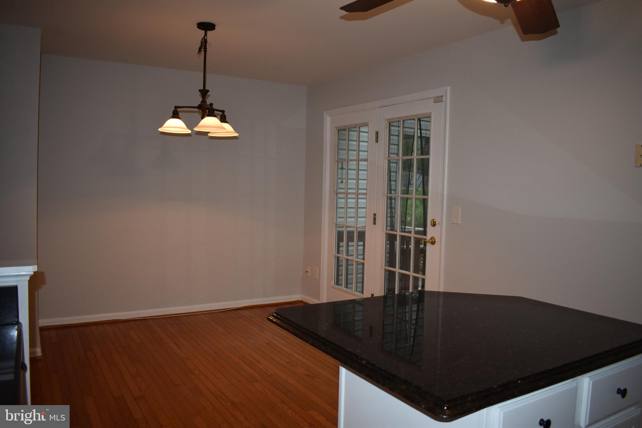 RIVERSIDE VILLAGES - Residential