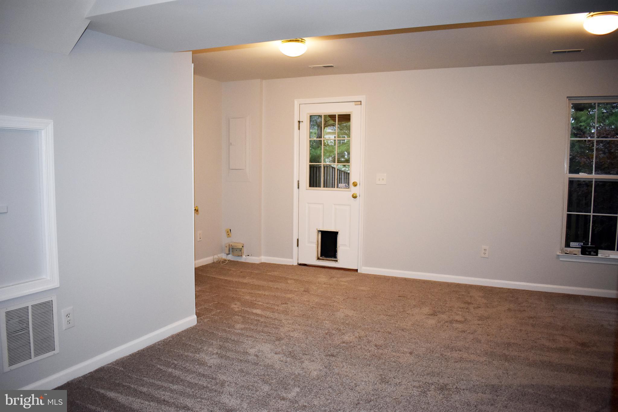 RIVERSIDE VILLAGES - Residential