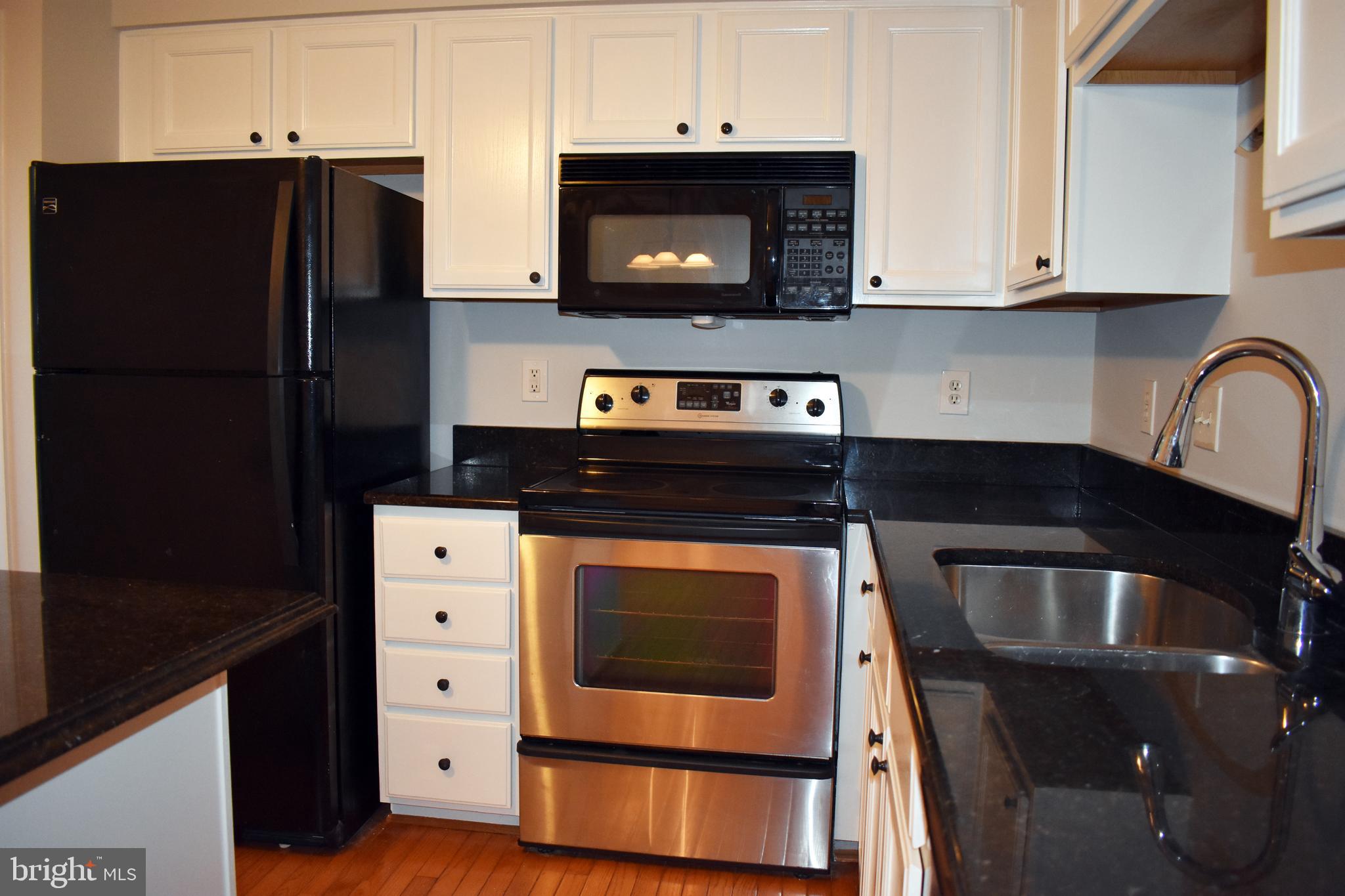 RIVERSIDE VILLAGES - Residential