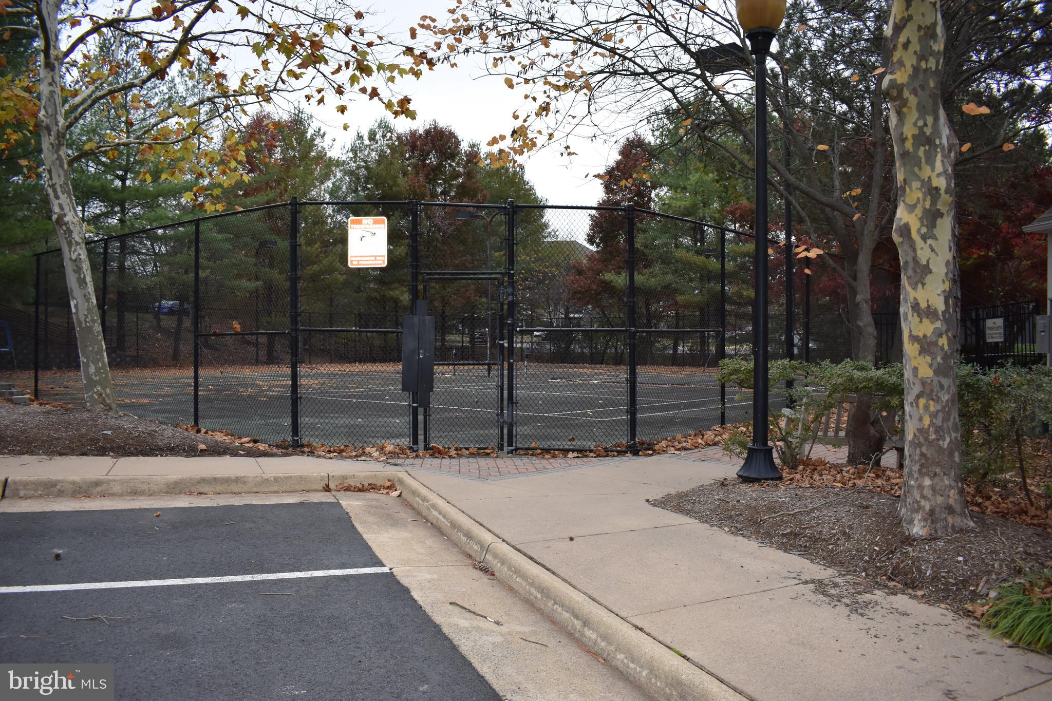 RIVERSIDE VILLAGES - Residential