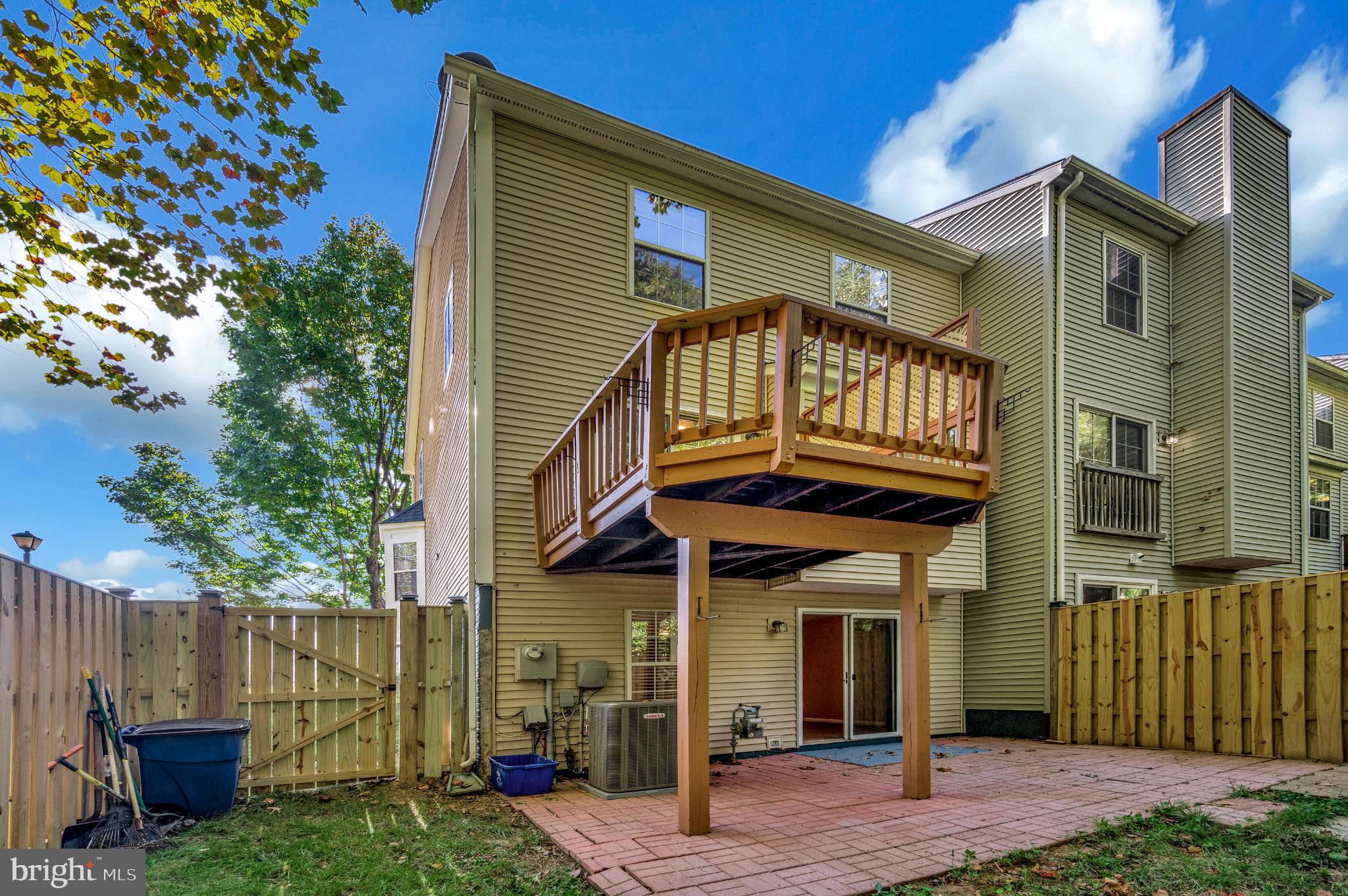 2728 BRIER POND CIRCLE