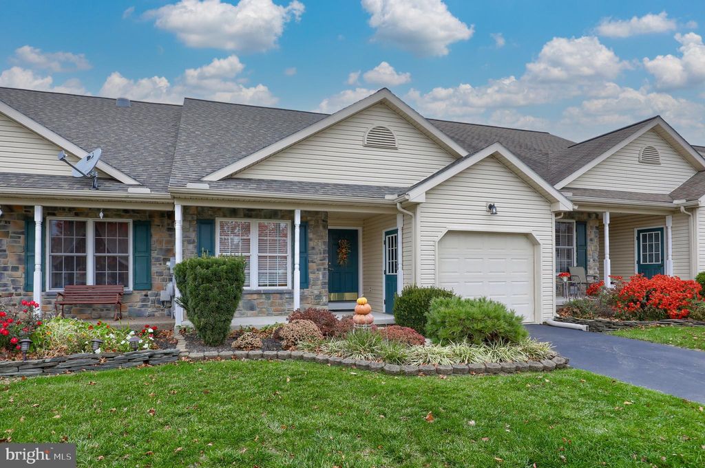 Photo of 427 Thrush Drive, Manheim, PA 17545 (MLS # PALA2043506)