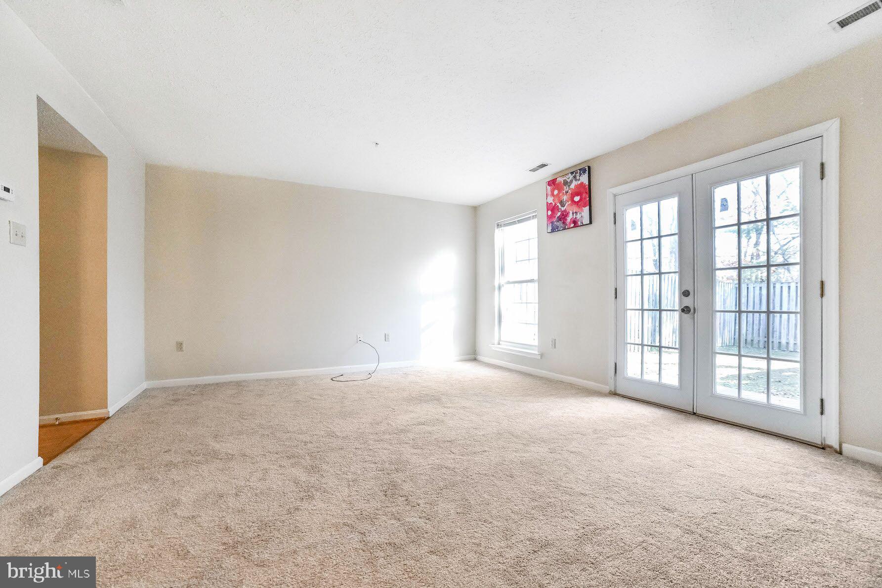 SOUTHGATE CENTER - Residential