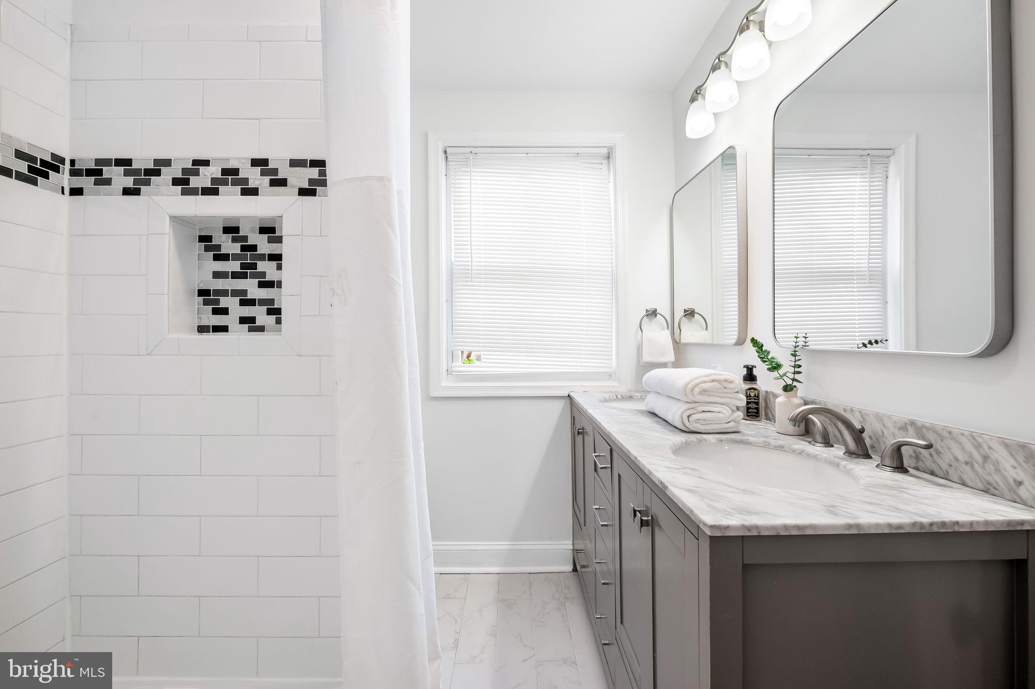 WEST EDMONDALE - Residential