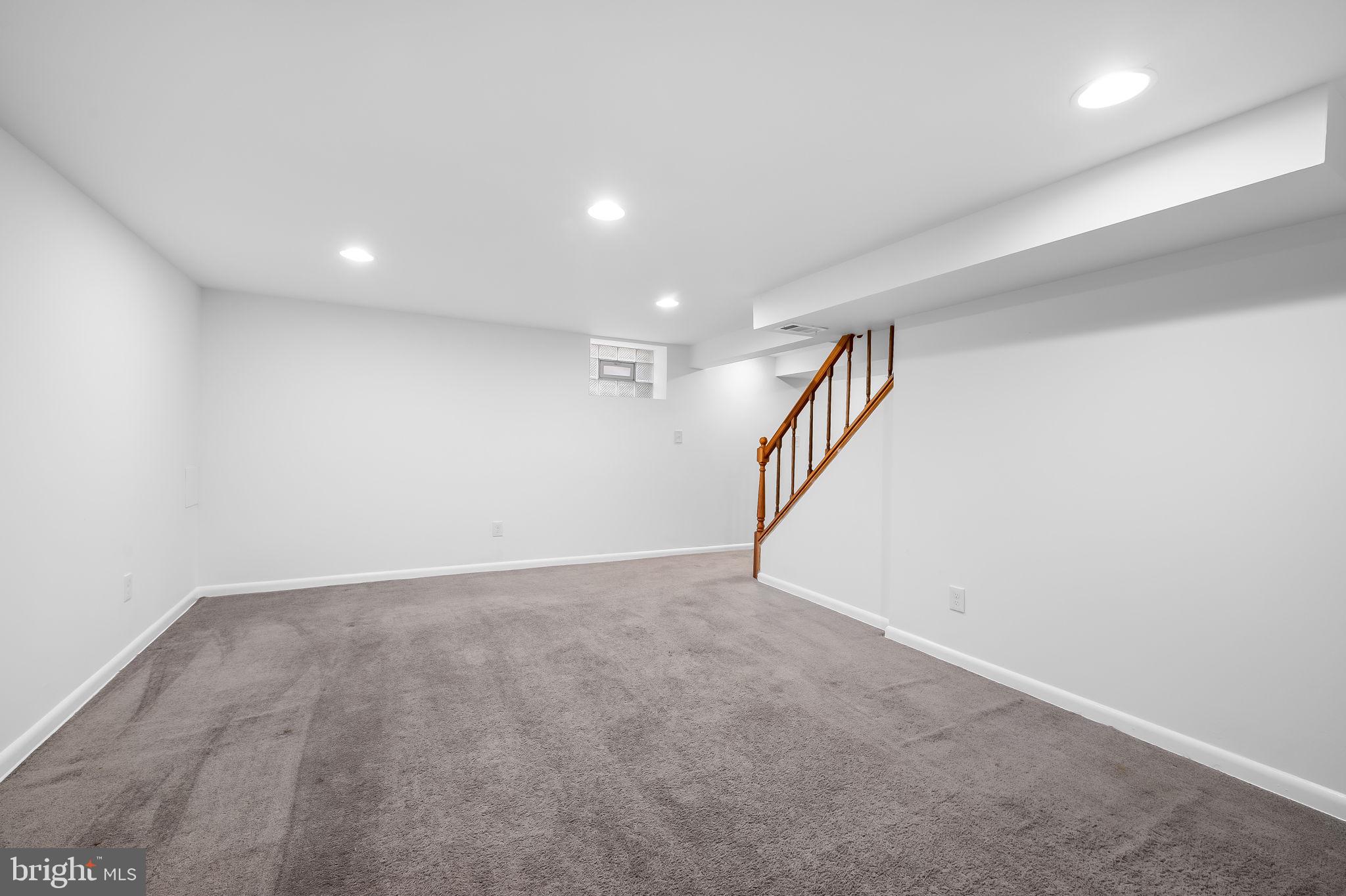 WEST EDMONDALE - Residential