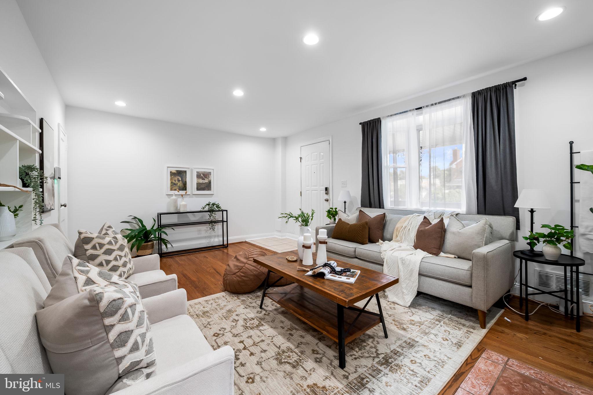 WEST EDMONDALE - Residential