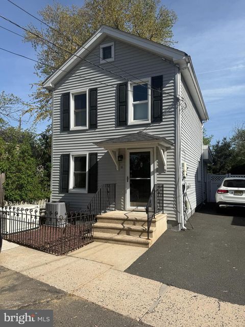 11 UNION STREET KINGSTON NJ 08528