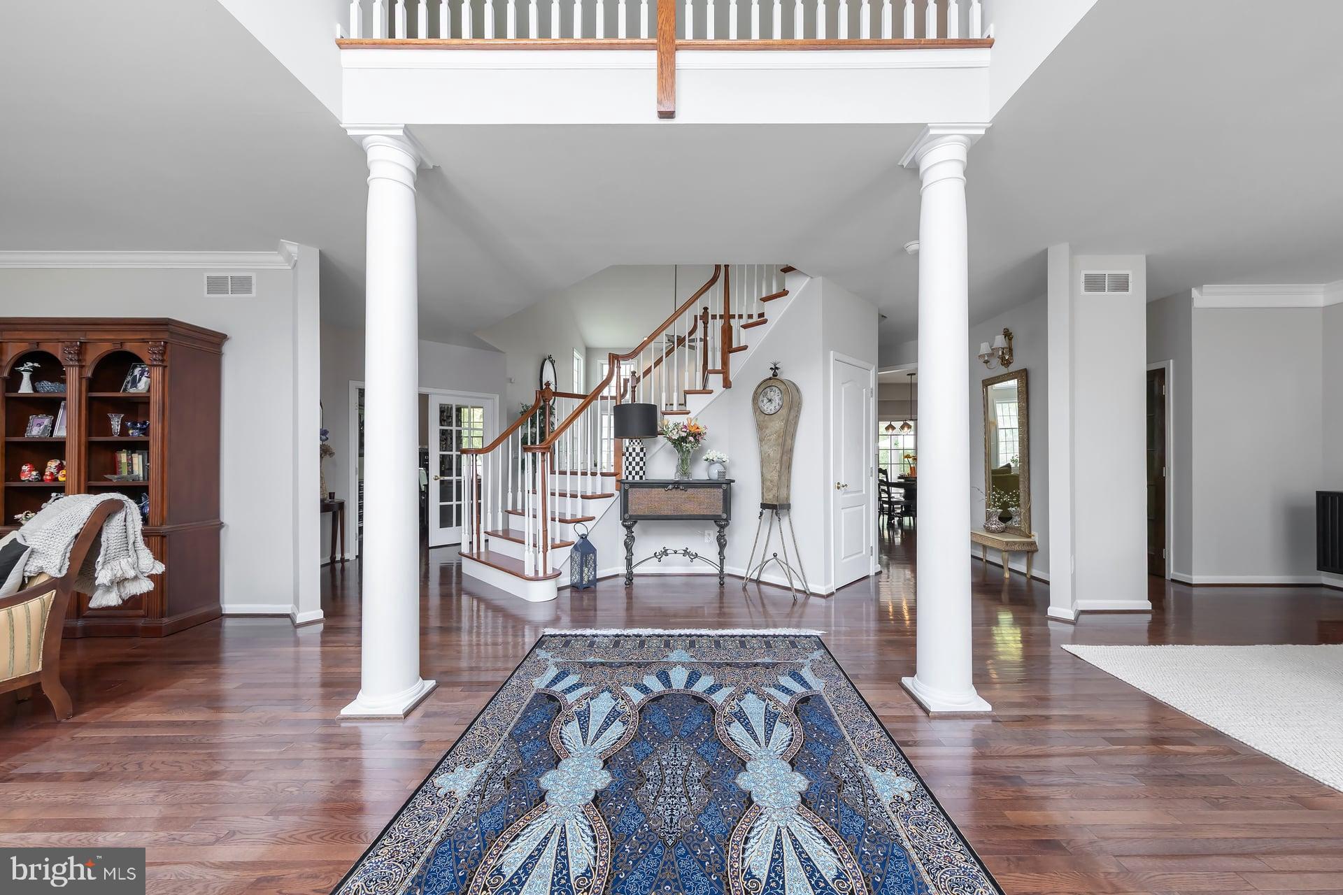 109 HILLTOP COURT
