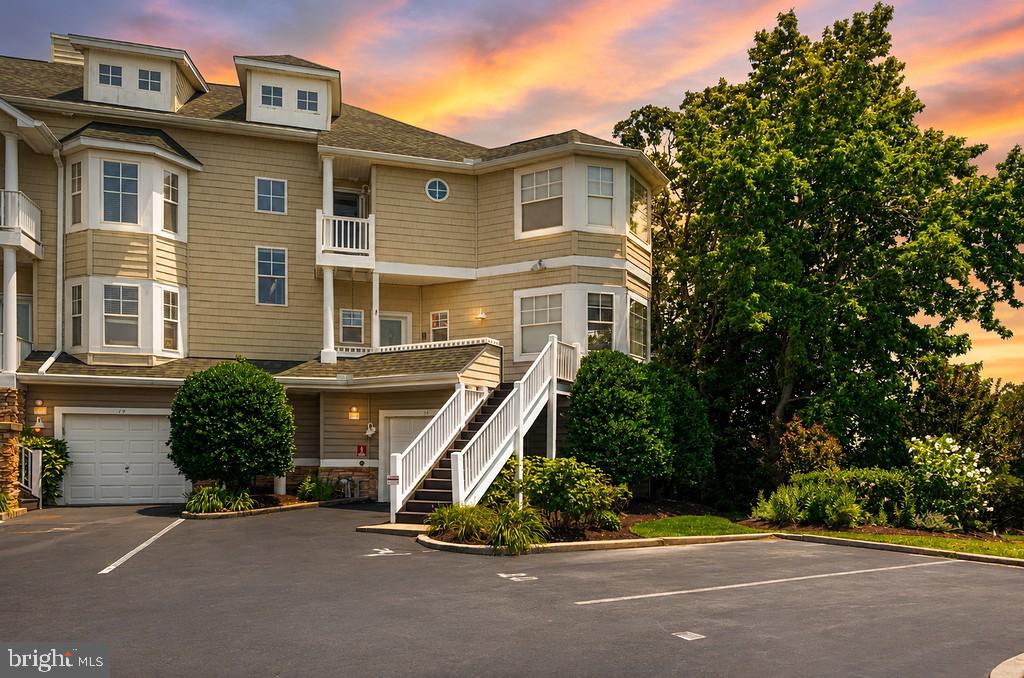 20 FISHING CREEK LANE 20
