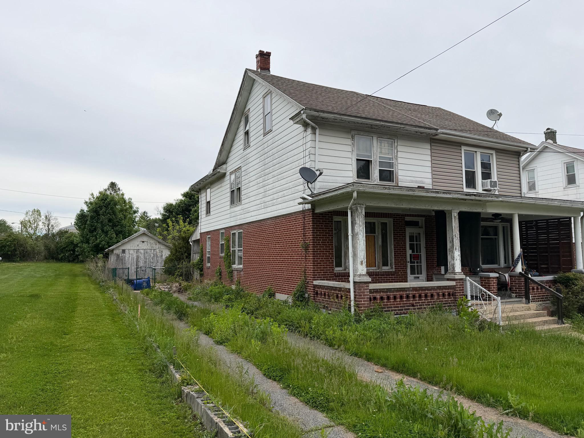 37 E JEFFERSON STREET