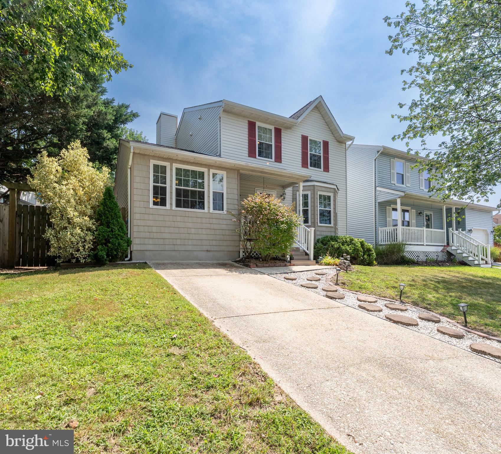 QUEENS PARK - Residential