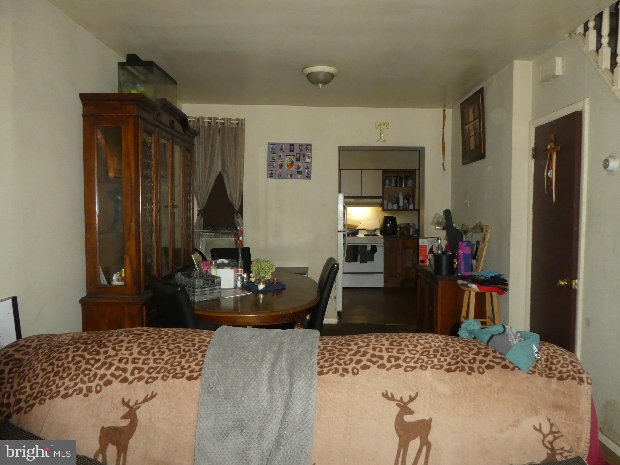 1918 S BONSALL STREET