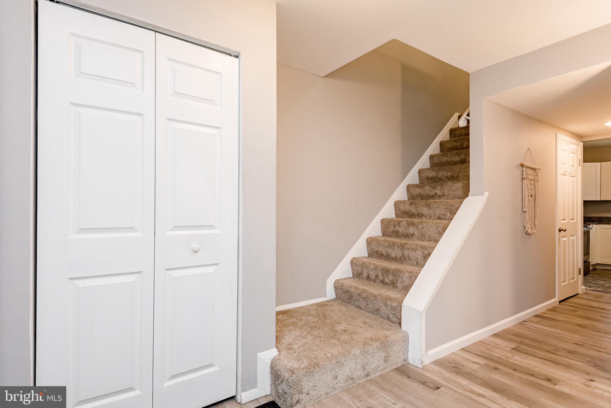 KIMBERLY WOODS VILLAGE - Residential