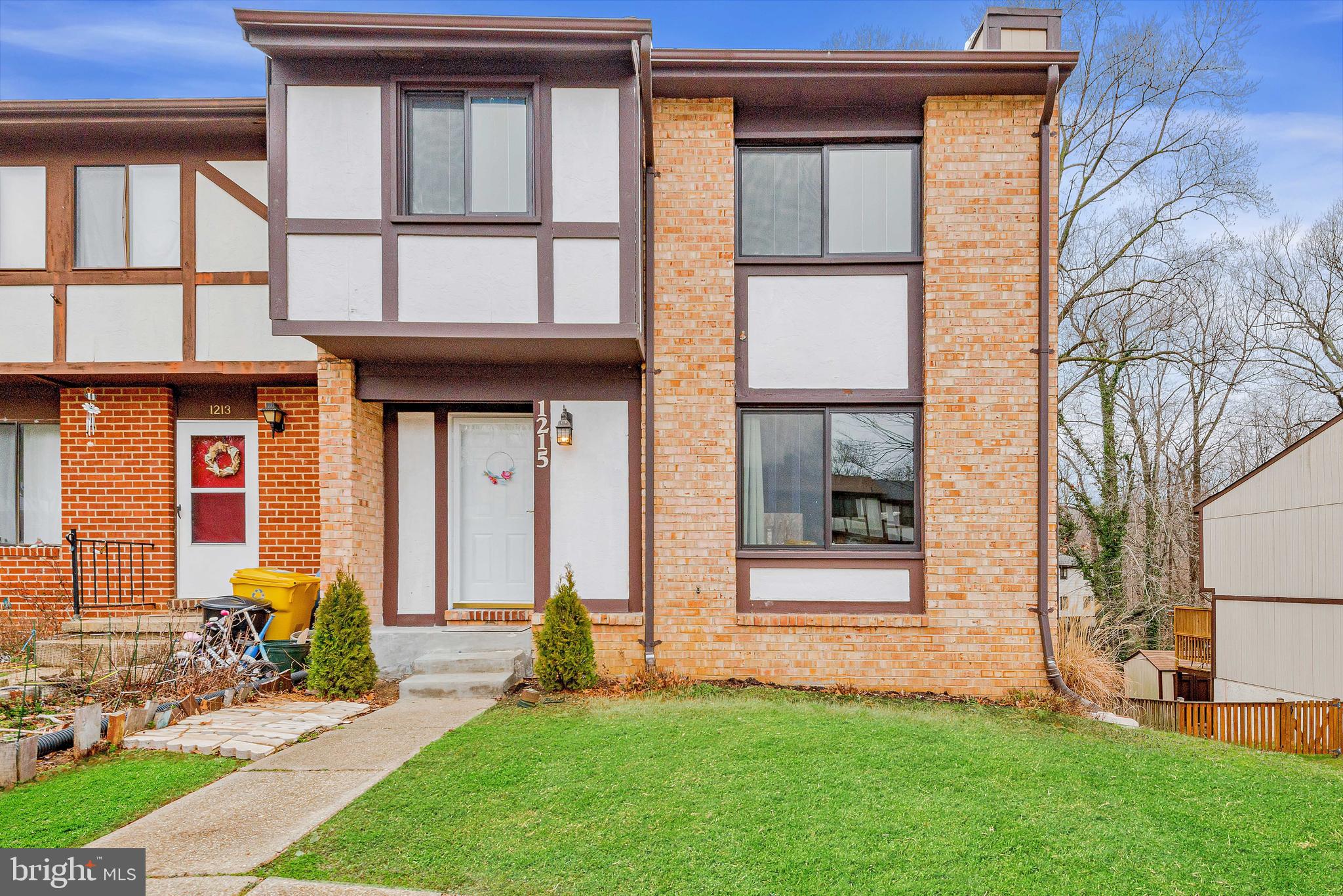 KIMBERLY WOODS VILLAGE - Residential