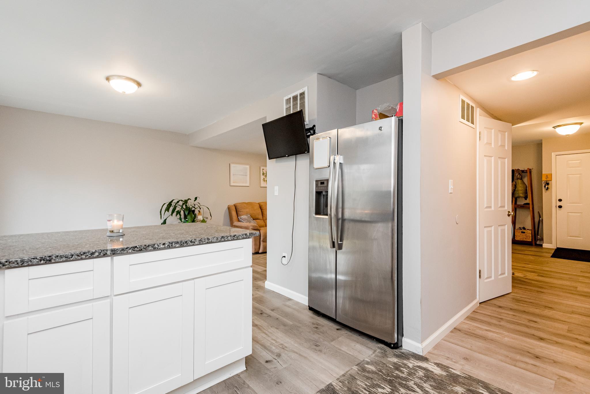 KIMBERLY WOODS VILLAGE - Residential