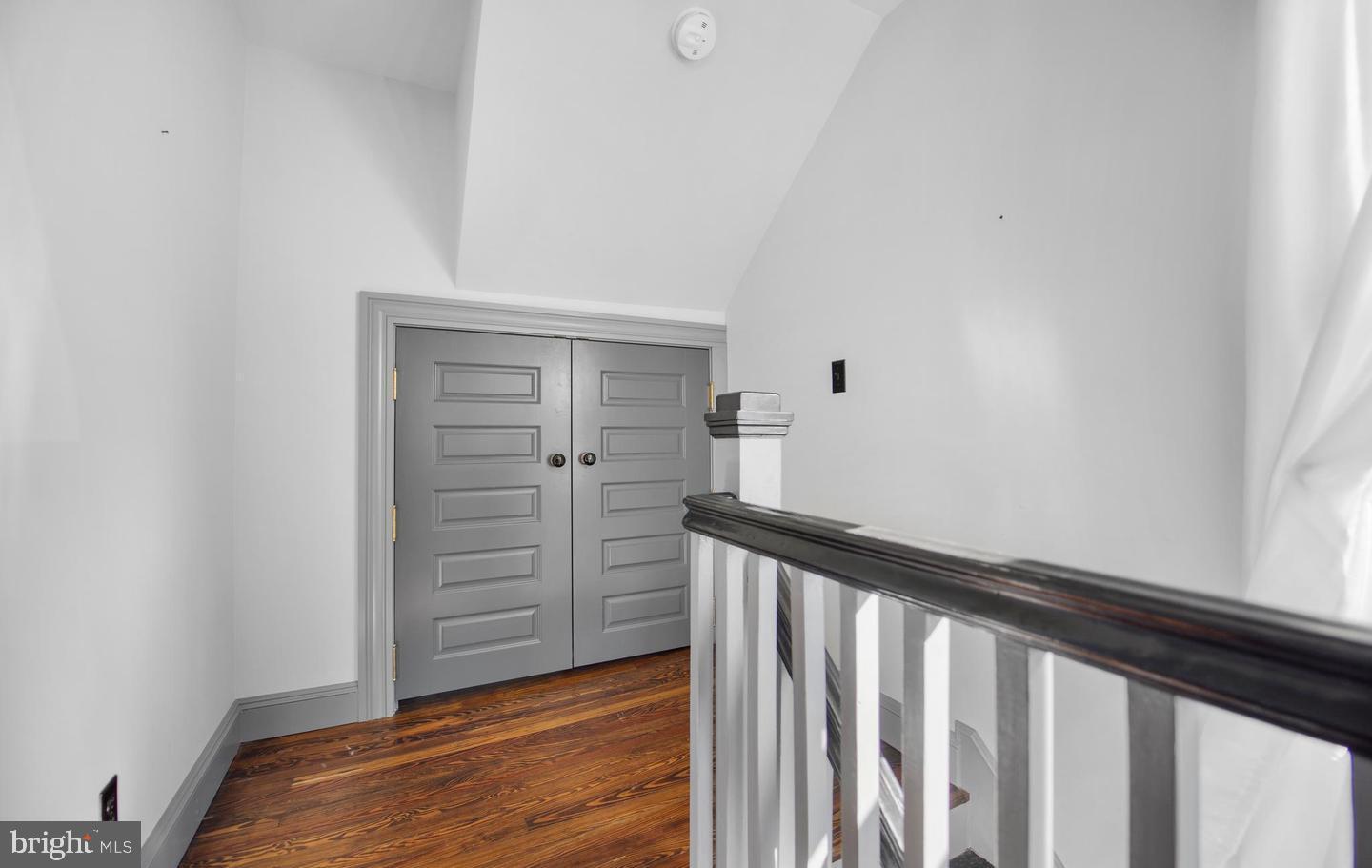 AVONDALE - Residential