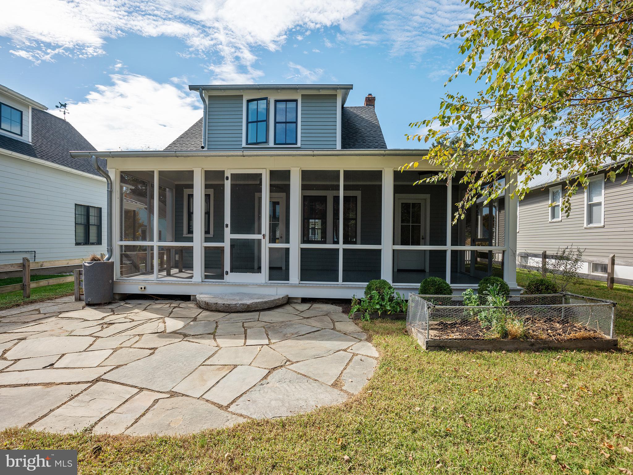 AVONDALE - Residential