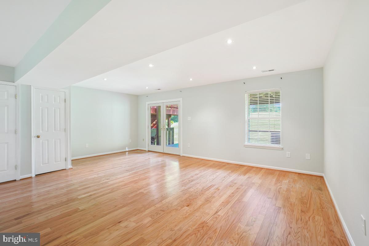 VILLAGE OF DORSEY SEARCH - Residential