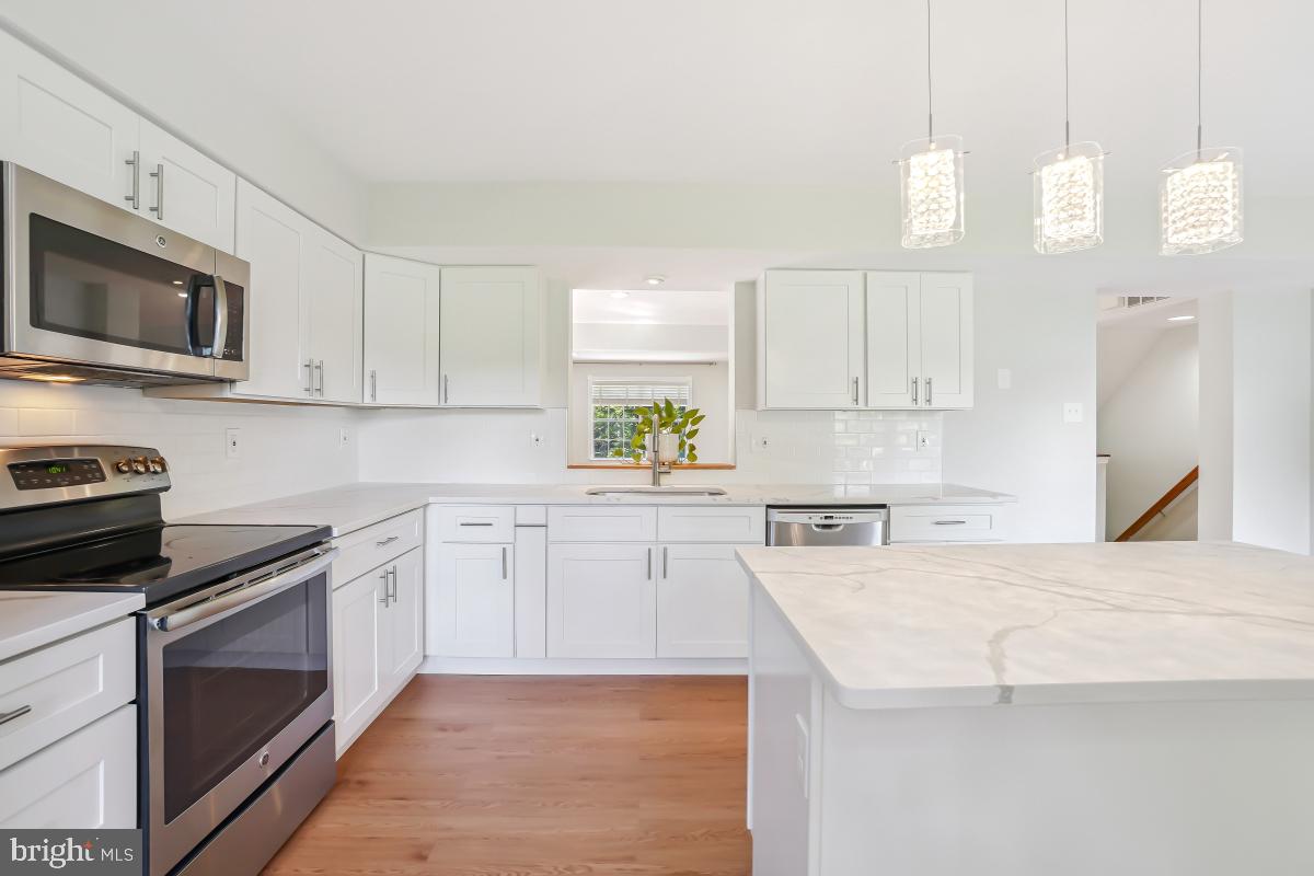 VILLAGE OF DORSEY SEARCH - Residential